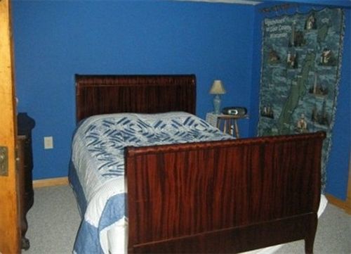 The Sawyer House Bed & Breakfast 2*