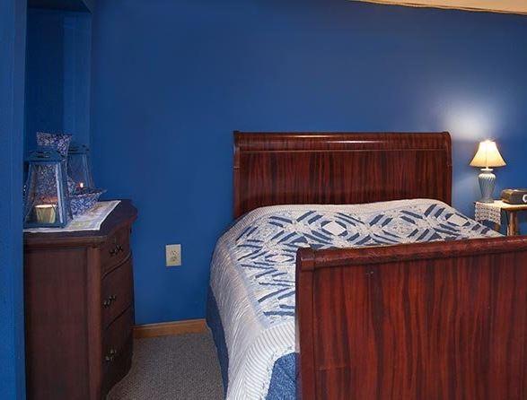 The Sawyer House 2* Sturgeon Bay